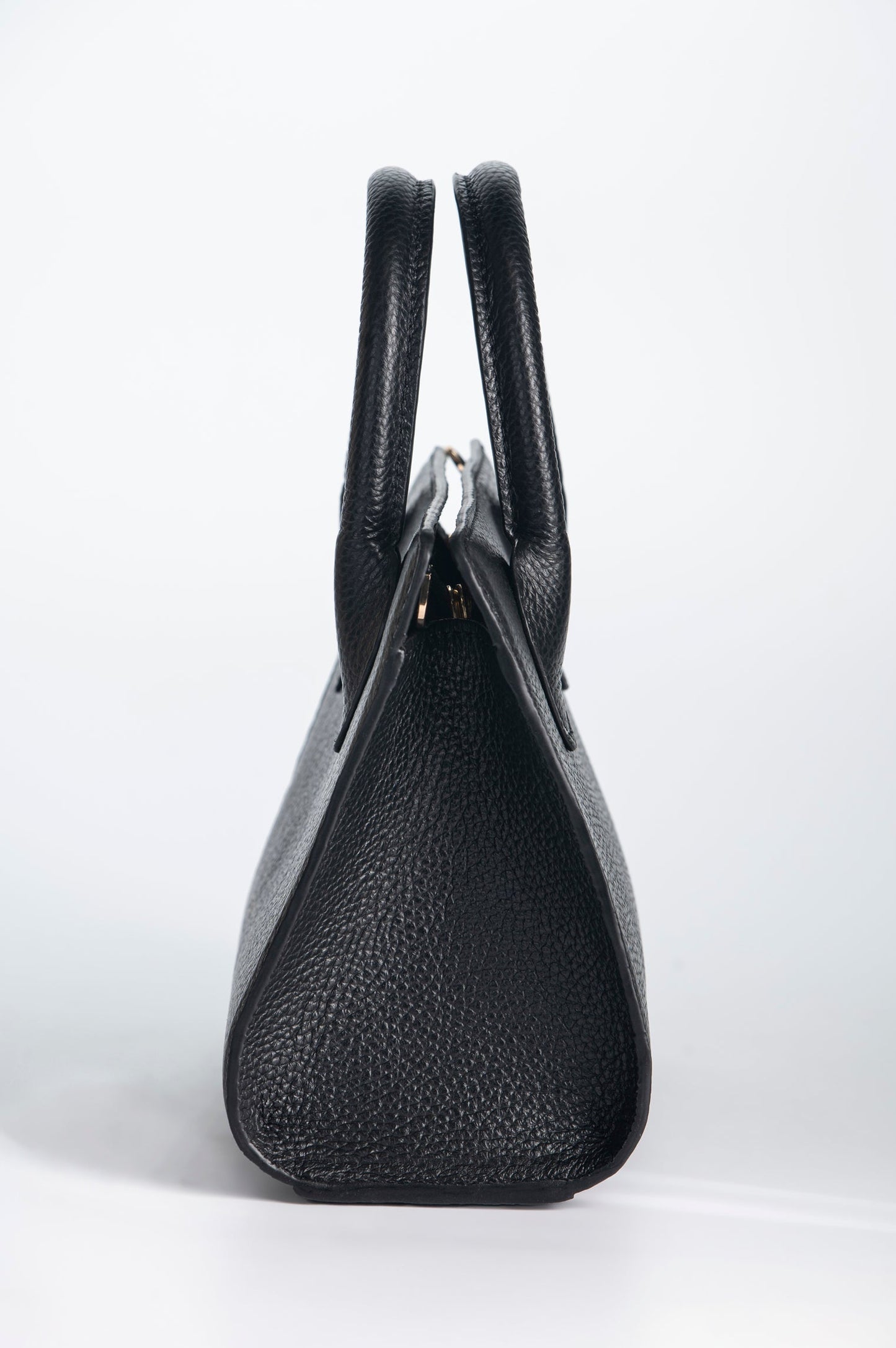 Teardrop Essence Medium