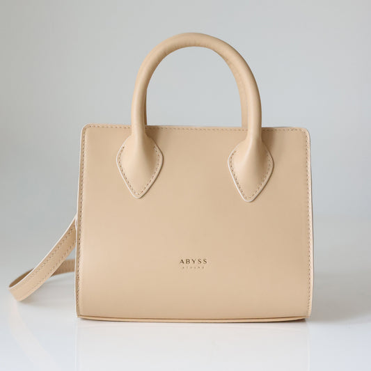 Teardrop Essence Medium